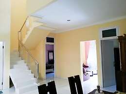 Cendana Mulia Hostel