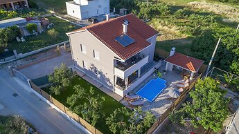 Luxury Villa Petra near Split