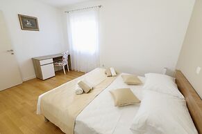 Luxury Villa Petra near Split