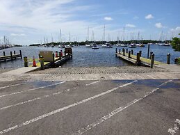 Ocean Million Dollar View Studio + Balcony #3