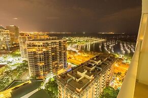 Ocean, Marina & City View Studio + Balcony #2