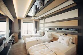 Burhaniye Marina Boutique Hotel