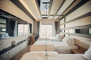 Burhaniye Marina Boutique Hotel