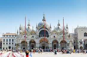 Staycity Aparthotels, Venice, Mestre