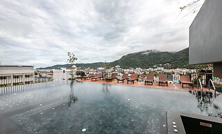 Rak Elegant Hotel Patong