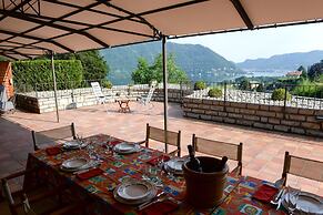 Crotto Polirolo - Lake Como Terrace