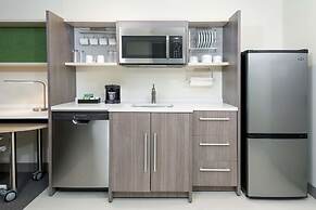 Home2 Suites by Hilton Orlando Near UCF