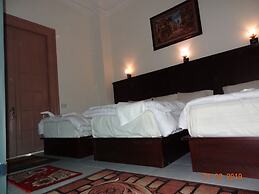Gardenia Hotel - Hostel