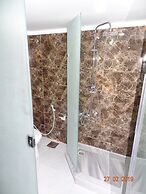 Gardenia Hotel - Hostel