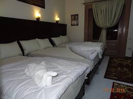 Gardenia Hotel - Hostel