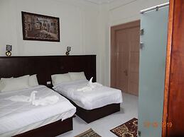 Gardenia Hotel - Hostel