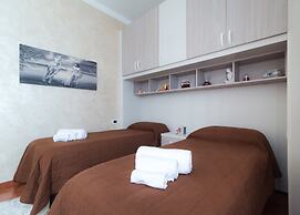 Lo Specchio del Lago