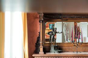 Lo Specchio del Lago