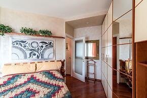 Lo Specchio del Lago