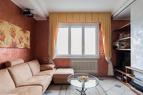 Lo Specchio del Lago