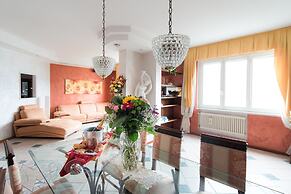 Lo Specchio del Lago