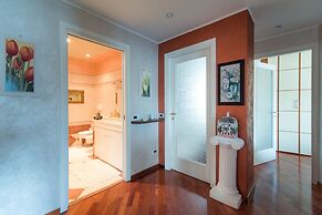 Lo Specchio del Lago