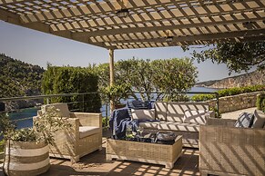 Braunis Horio Villas