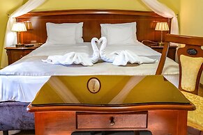 La Contessa Castle Hotel