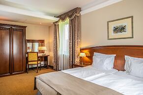 La Contessa Castle Hotel