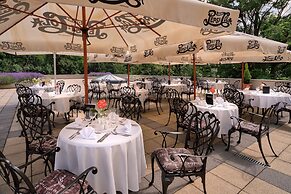 La Contessa Castle Hotel