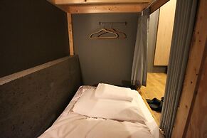 SHARIN Kanazawa Traveler's Inn - Hostel