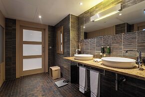 The Level at Melia Sevilla