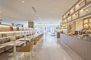 The Level at Melia Sevilla