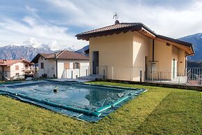 Magic Garden Pool