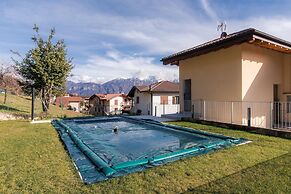 Magic Garden Pool