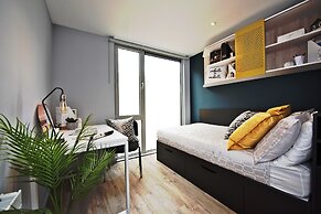 Yugo Explore - Amnis House