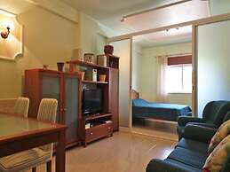 A10 Windmill 1 Bed with Pool by Dreamalgarve