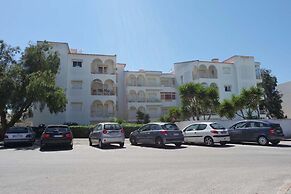 A10 Windmill 1 Bed with Pool by Dreamalgarve