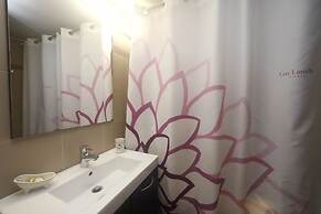 Gazi Boutique Apartment 2