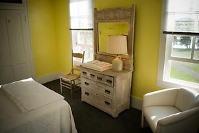 Fountain Point Resort