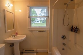 Fountain Point Resort