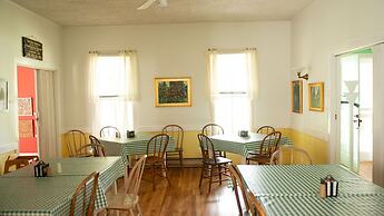 Fountain Point Resort