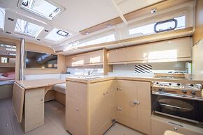 A Yacht In The City