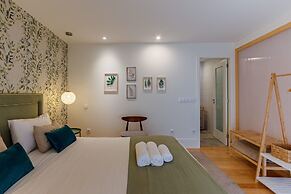 MZ By UNA Apartments