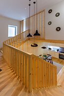 MZ By UNA Apartments