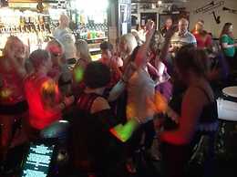 Harbour Bridge Camps Bar