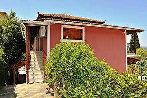 Studios Dimitris Giatras