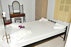 Studios Dimitris Giatras