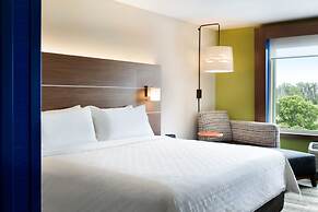 Holiday Inn Express And Suites Painesville - Concord, an IHG Hotel