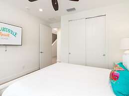 Margaritaville Cottages Orlando by Vstays