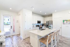 Margaritaville Cottages Orlando by Vstays