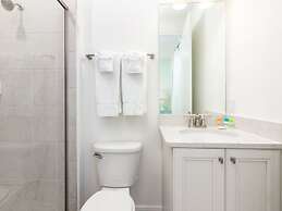 Margaritaville Cottages Orlando by Vstays