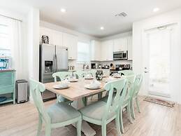 Margaritaville Cottages Orlando by Vstays