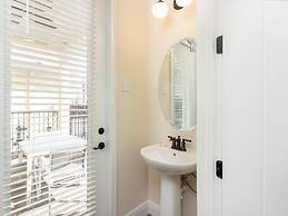 Margaritaville Cottages Orlando by Vstays