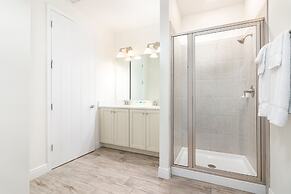 Margaritaville Cottages Orlando by Vstays